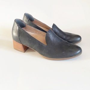Dansko Black Leather Block Heel Loafers size 38